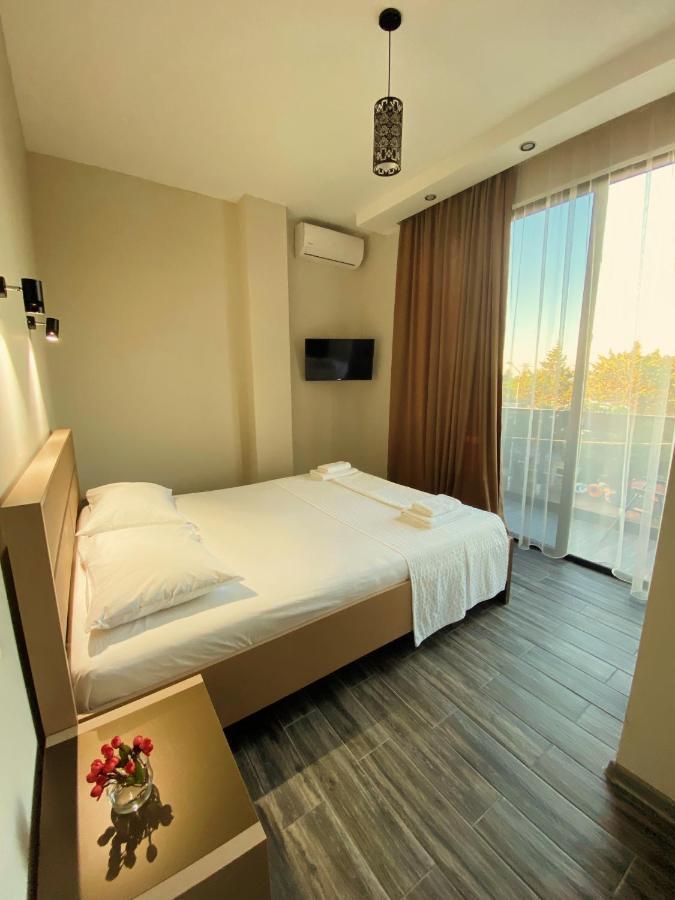 Guest House VS Kobuleti Extérieur photo